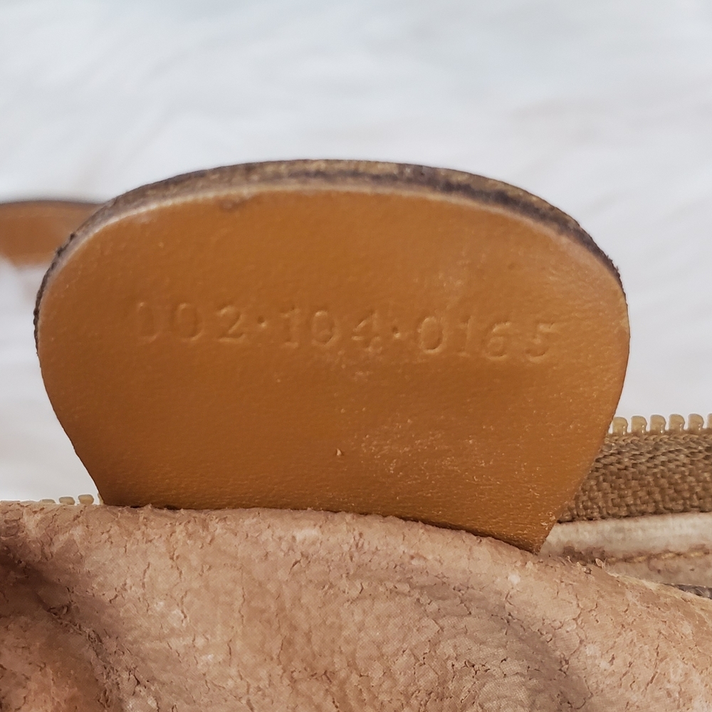❌❌SOLD❌❌ Authentic Vintage Gucci Bag - Picture 8 of 8